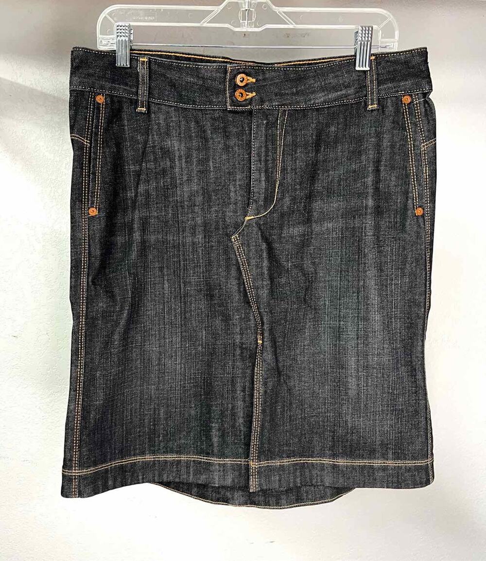 Adriano Goldschmied Size 31=12 Black/Tan Stitched Denim Premium Denim Skirt